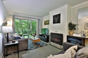 Whiffletree E2, 1BR-1BA, Close to Slopes, Ski Home Trail, Summer Pool